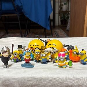 Minions Yellow Figure Playset – Assorted Movie Character Toys